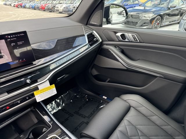 New 2026 Black Sapphire Metallic BMW xDrive40i image 21