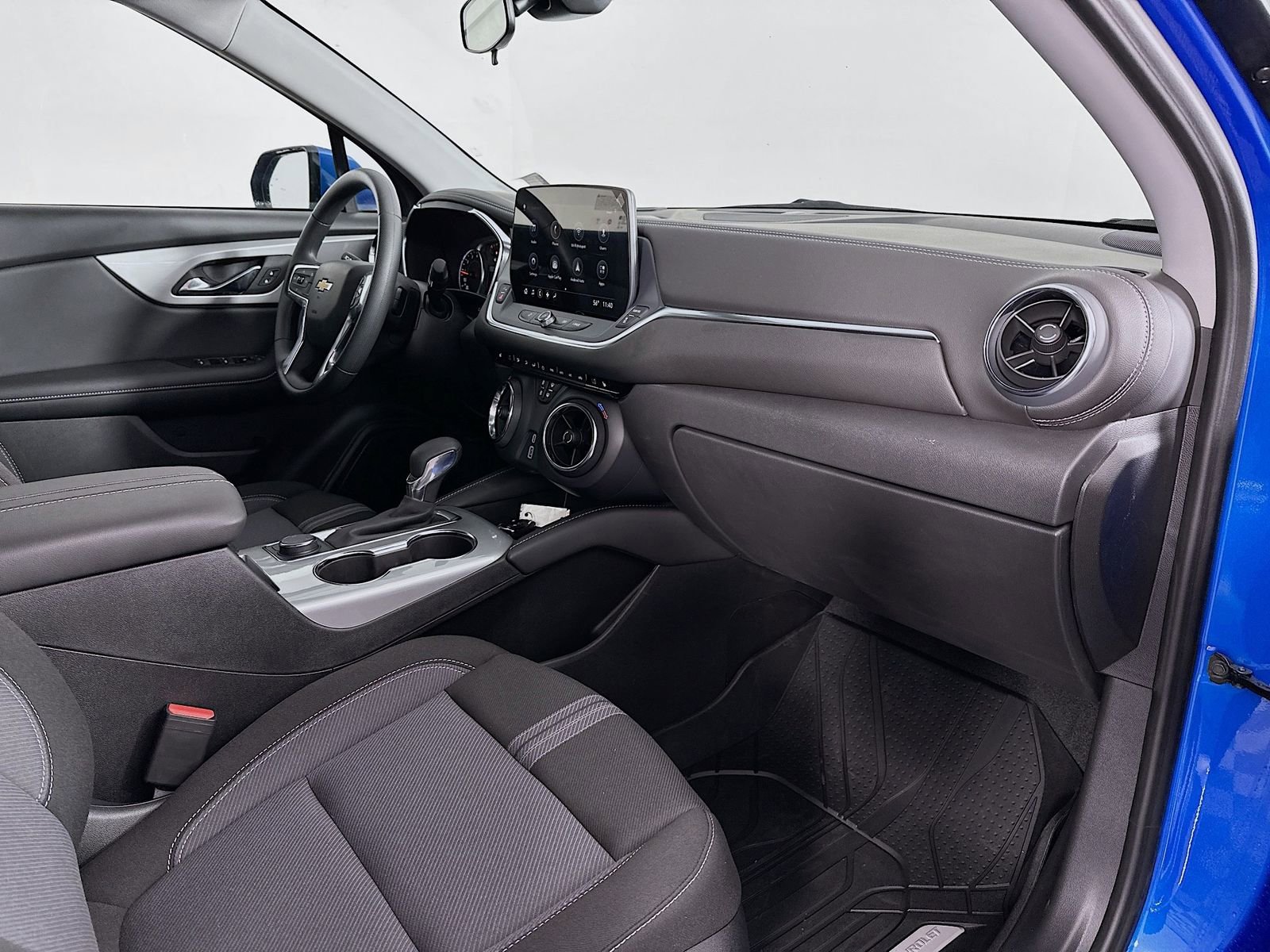 2025 Chevrolet Blazer 2LT - Photo 30