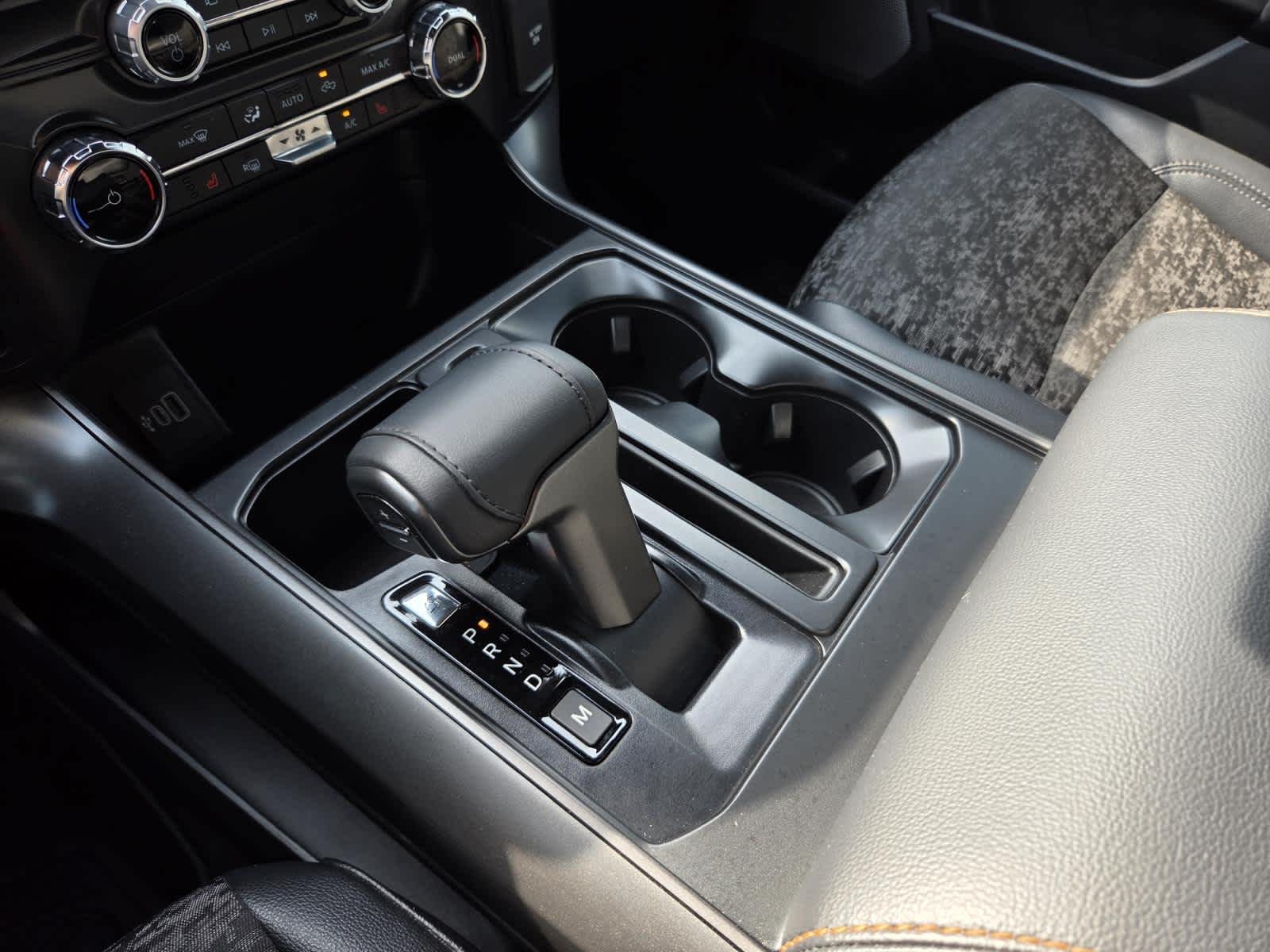 Used 2025 Space White Metallic Ford Tremor image 24