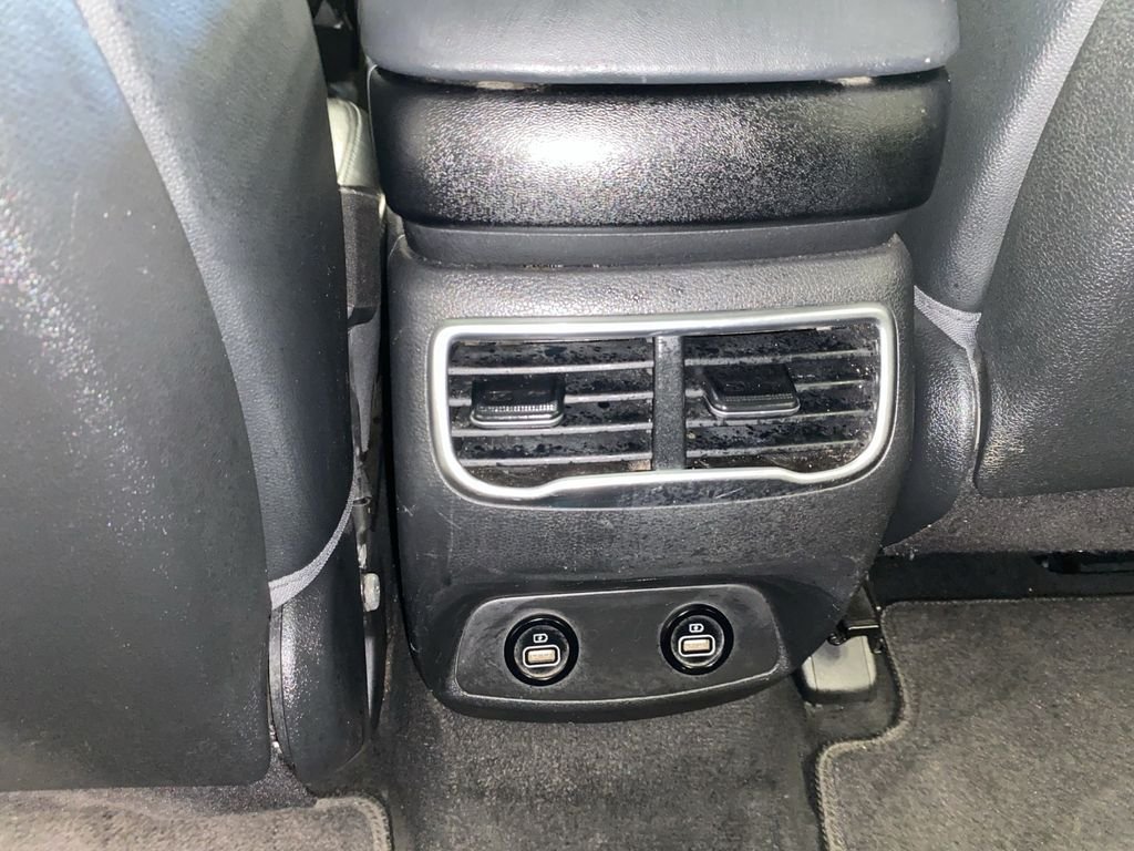 Used 2022 Gray Hyundai SEL image 24