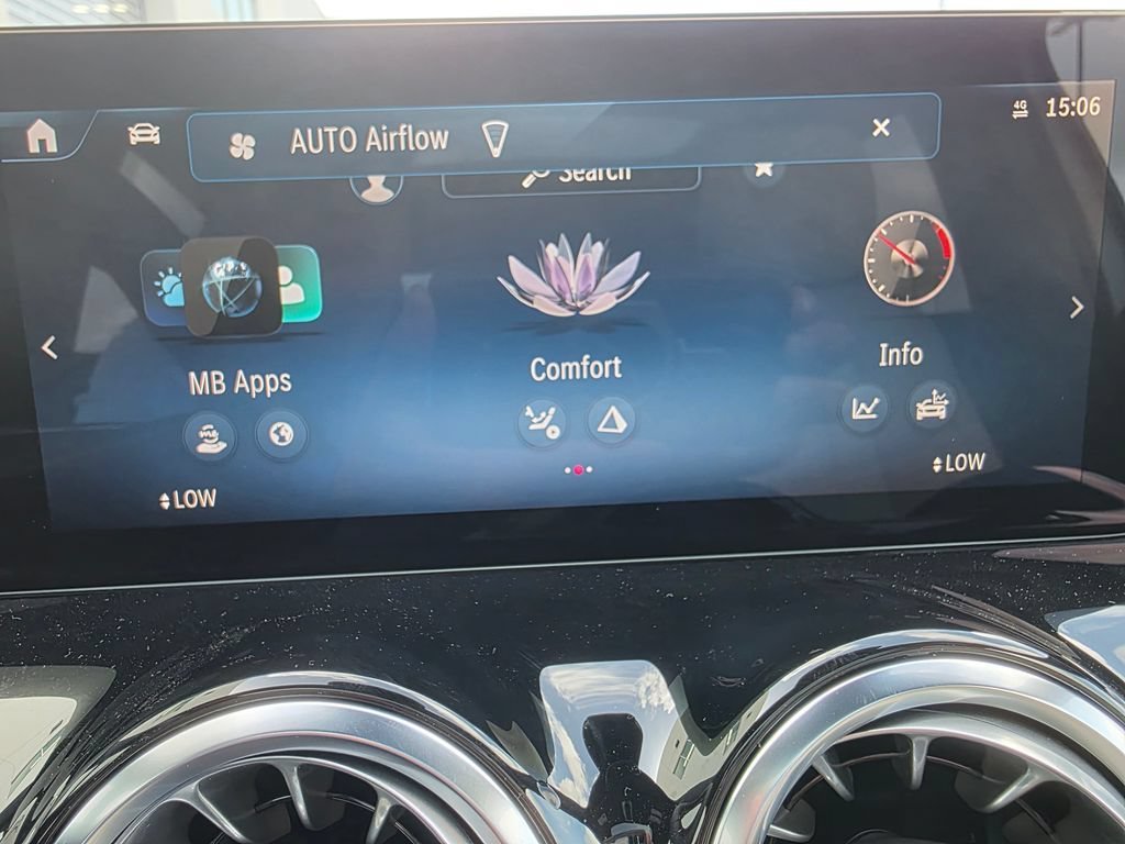 New 2026 Polar White Mercedes-Benz GLA 250 image 55