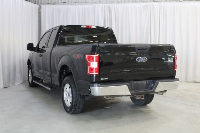 Used 2018 Shadow Black Ford XLT image 21