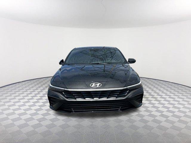 New 2026 Abyss Black Hyundai SEL Sport image 2