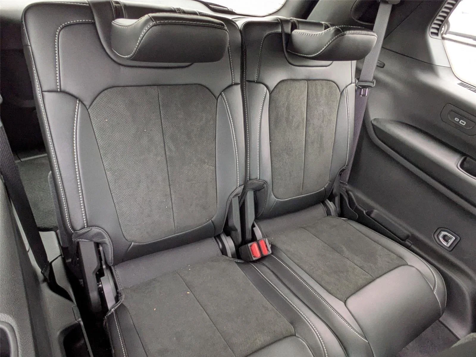 2025 Jeep Grand Cherokee L Altitude - Photo 32