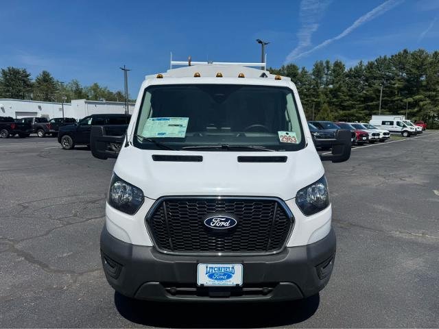 New 2026 Oxford White Ford Cutaway image 12
