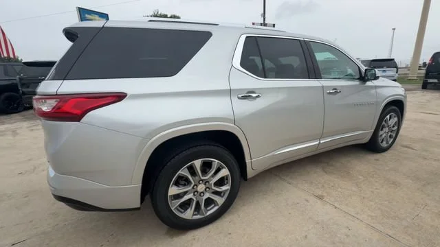 Used 2020 SILVER ICE METALLIC Chevrolet Premier image 8