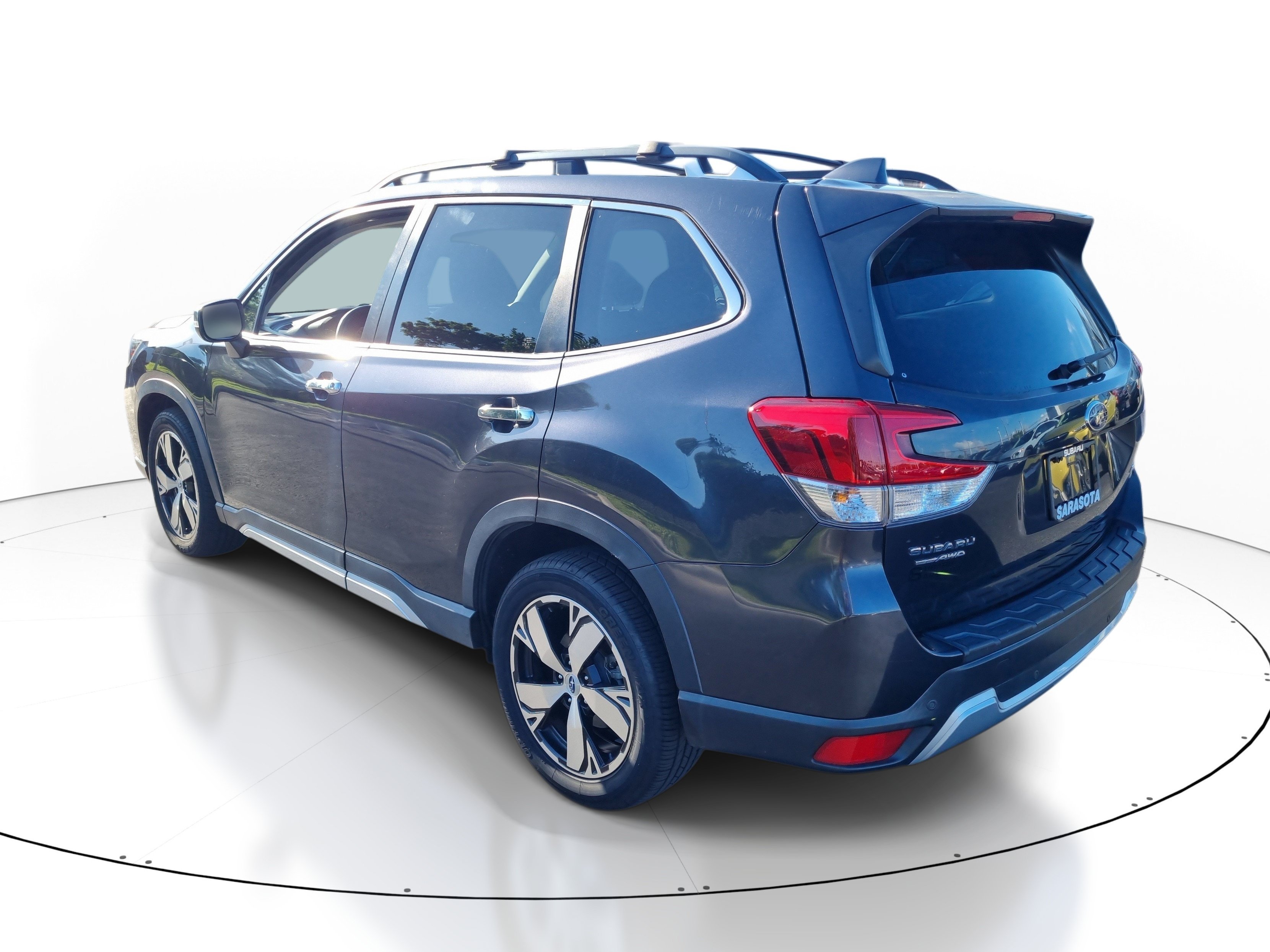 Used 2019 Dark Gray Metallic Subaru Touring image 4