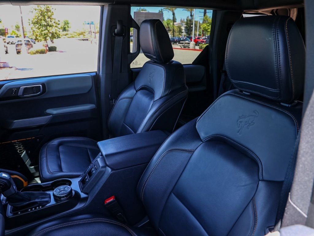 Used 2023 Green Ford Badlands image 14