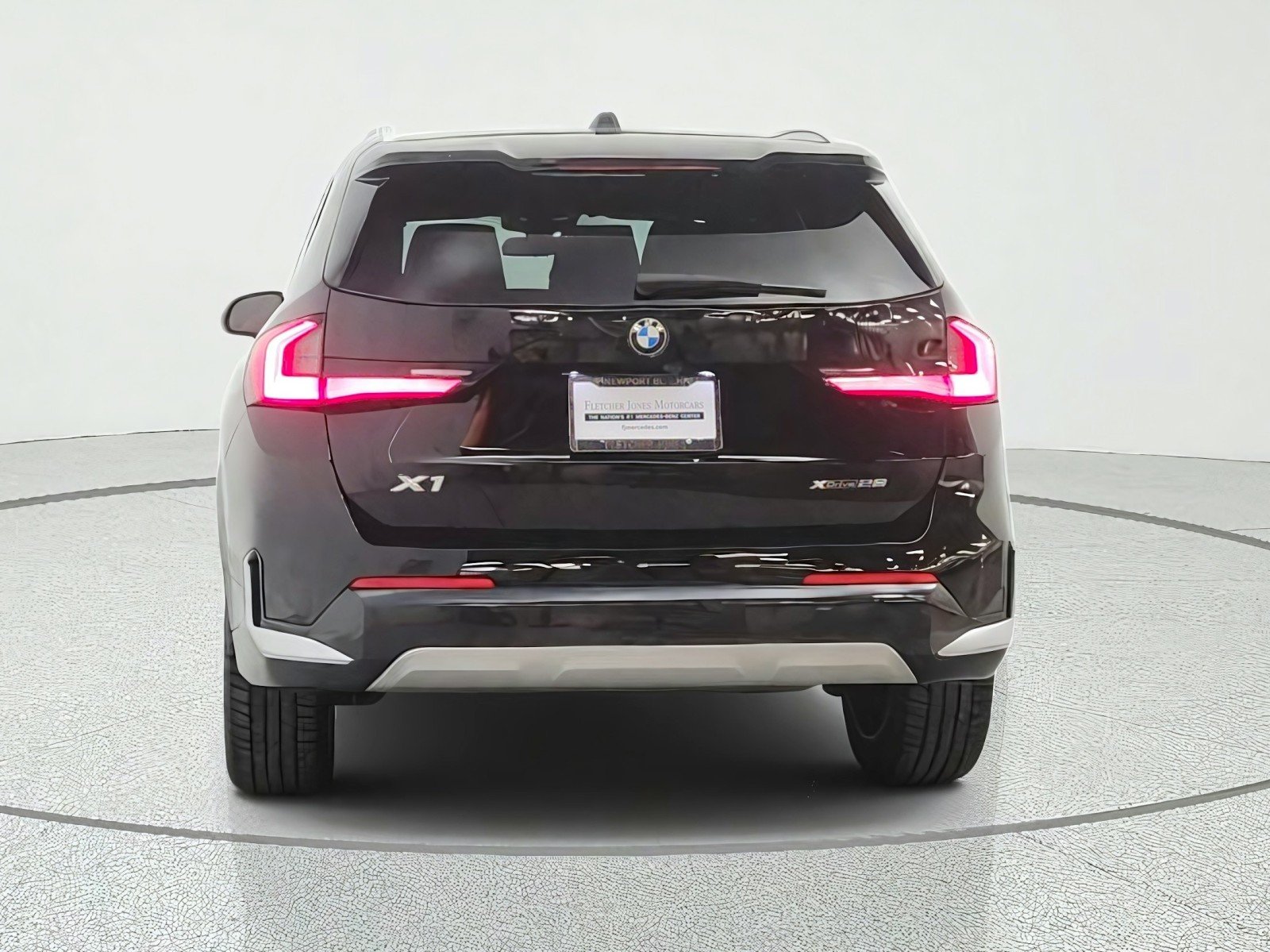Used 2023 Jet Black BMW xDrive28i Sports Activity Vehicle image 6