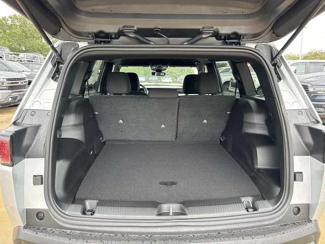 New 2026 Silver Jeep Laredo image 9