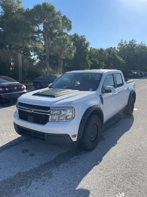 2022 Ford Maverick Lariat FWD's photo