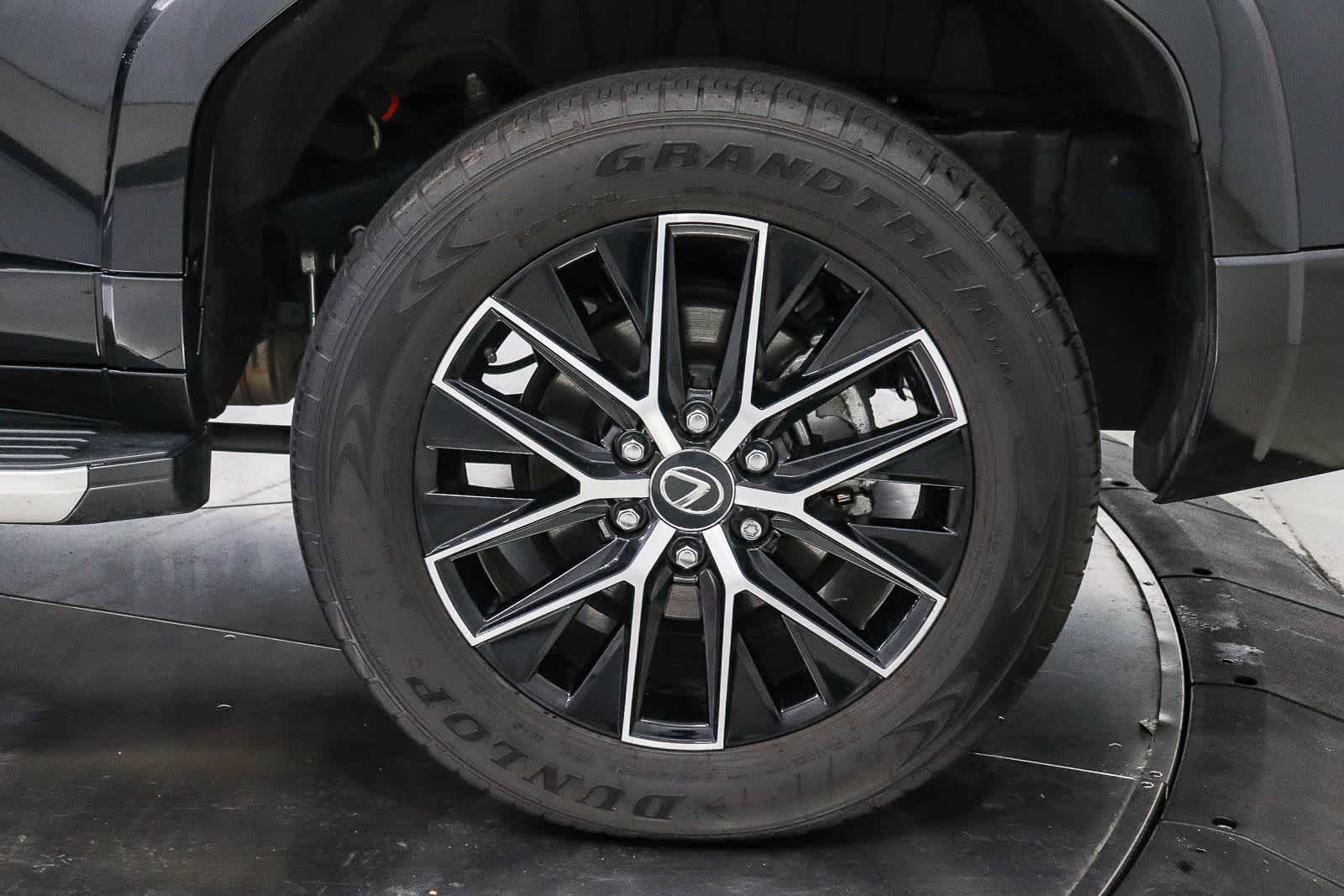 Used 2024 Caviar Lexus Premium+ image 10
