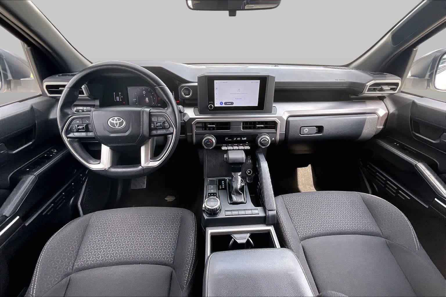 Used 2025 Ice Cap Toyota SR5 image 15