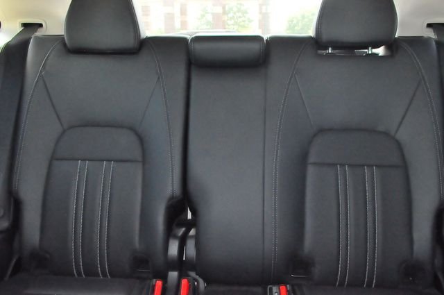 Used 2024  Honda EX-L image 13