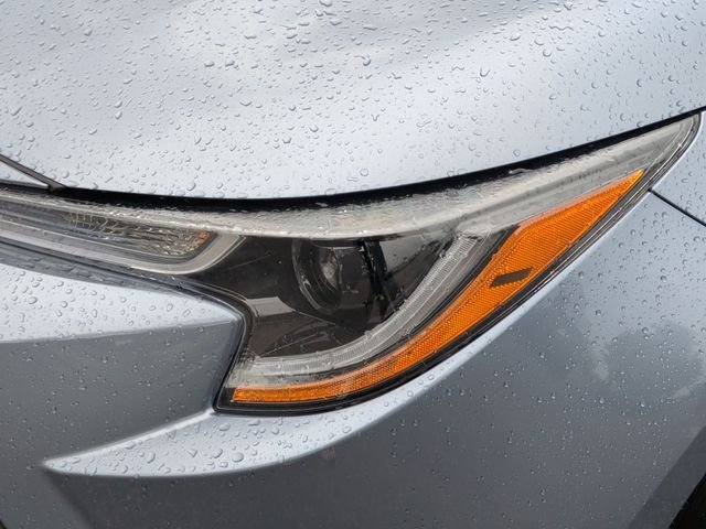 Certified Used 2025  Toyota LE image 11