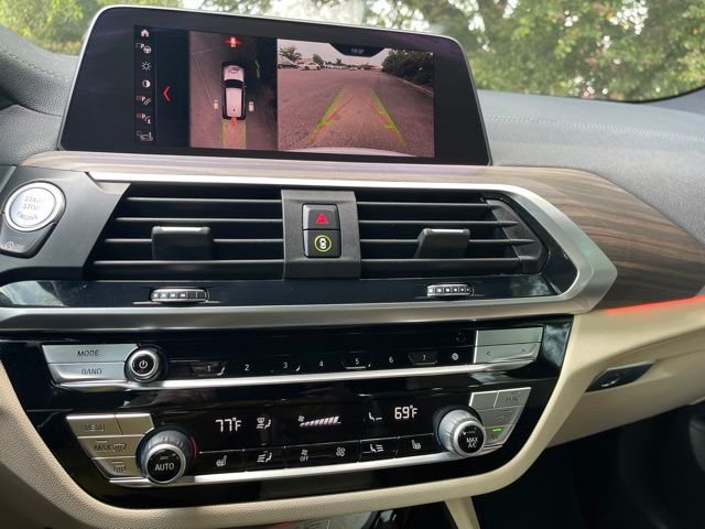 Used 2020 White BMW sDrive30i image 13