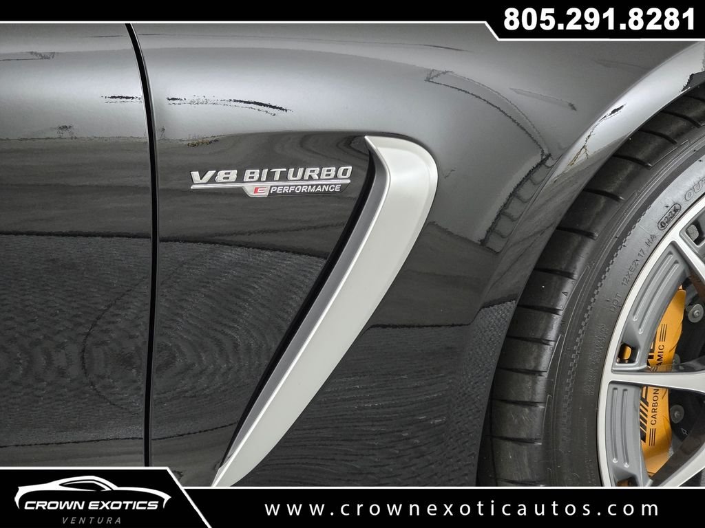 Used 2025  Mercedes-Benz S E Performance image 10