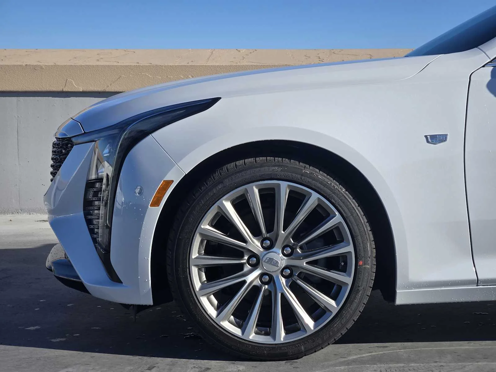 New 2026 Vibrant White Tricoat Cadillac Premium Luxury image 6