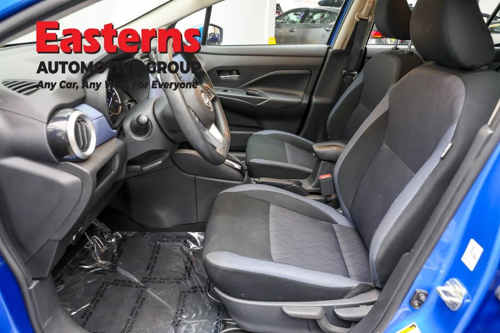 Used 2023 Blue Nissan 1.6 SV image 14