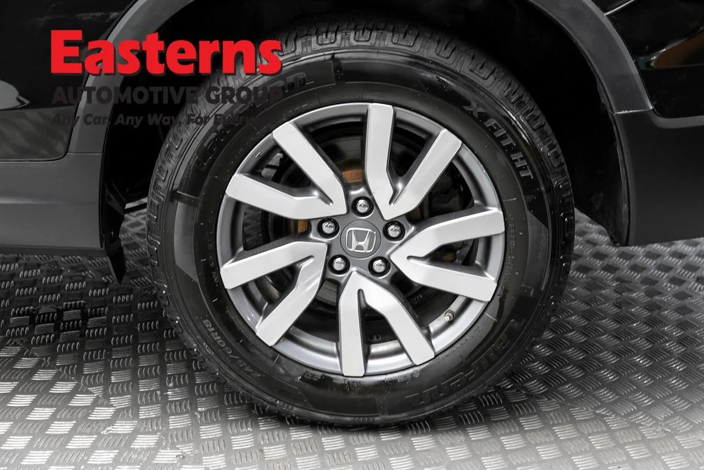 Used 2019 Black Honda EX-L image 8