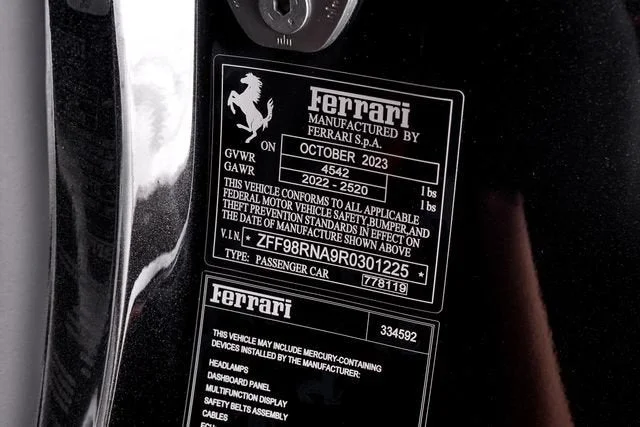 Used 2024 Nero Daytona Ferrari  image 66