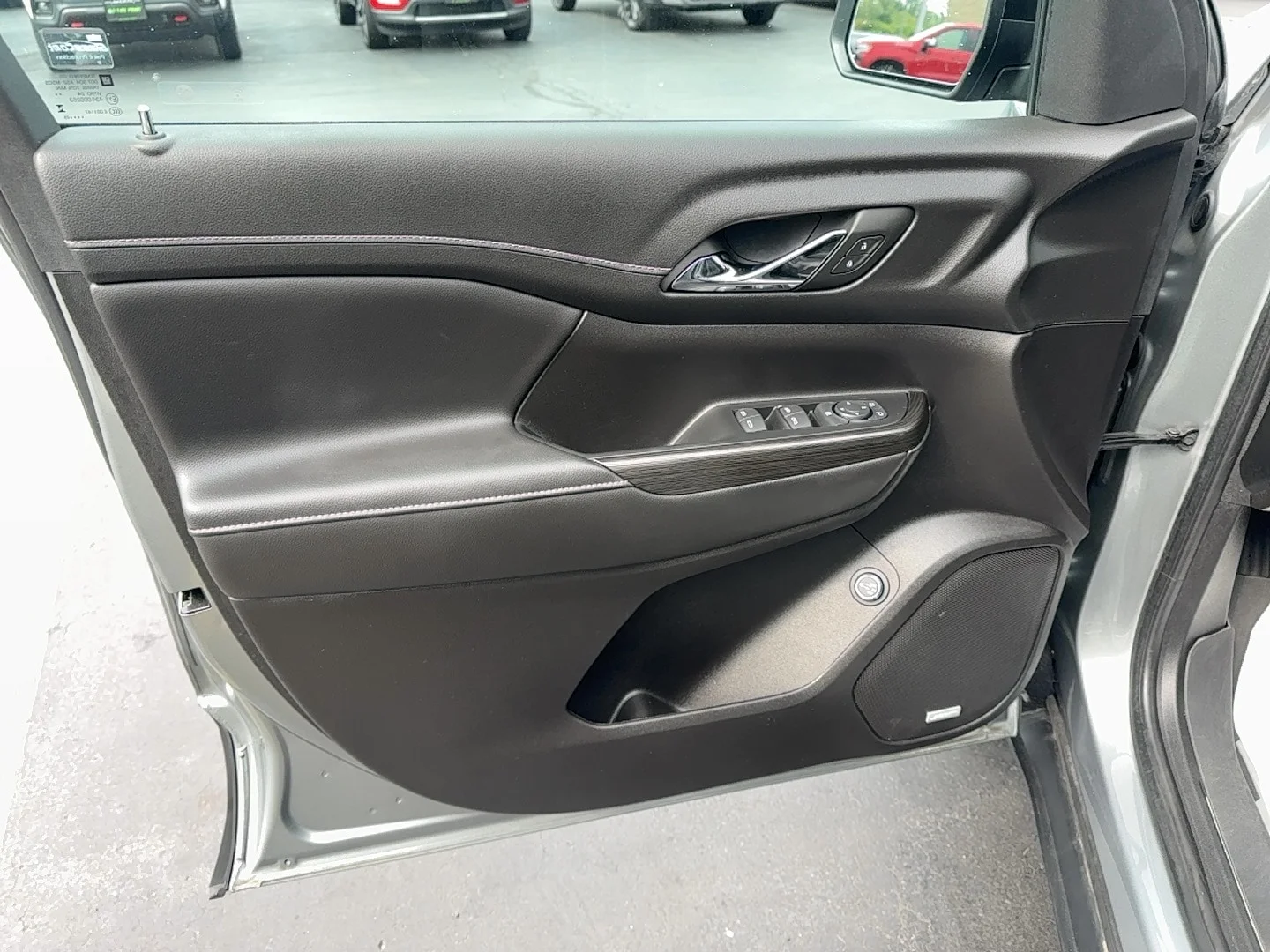 Used 2023 Sterling Metallic GMC SLT image 13