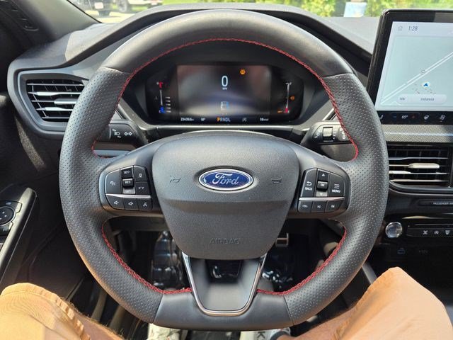 Used 2023 Silver Metallic Ford ST-Line image 23