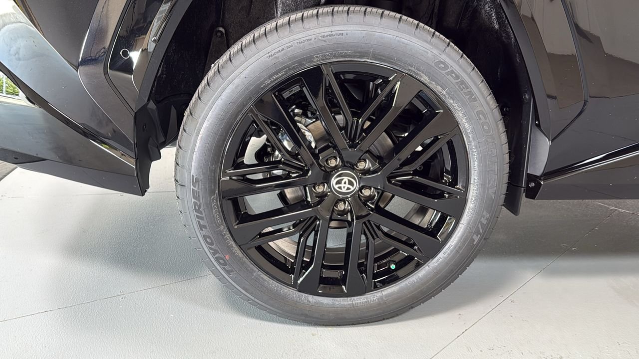 New 2026 Midnight Black Metallic Toyota  XSE image 22