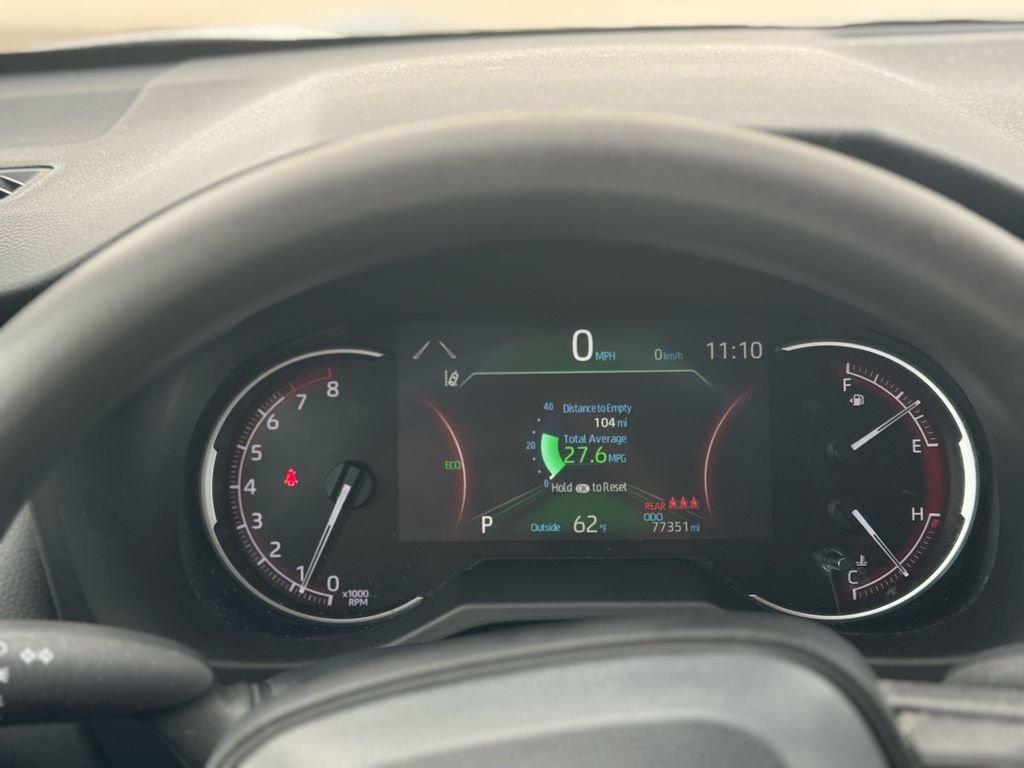 2023 Toyota RAV4 LE - Photo 25