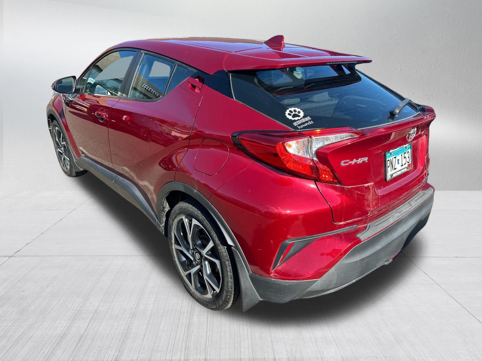 Used 2018 Ruby Flare Pearl Toyota XLE Premium image 7
