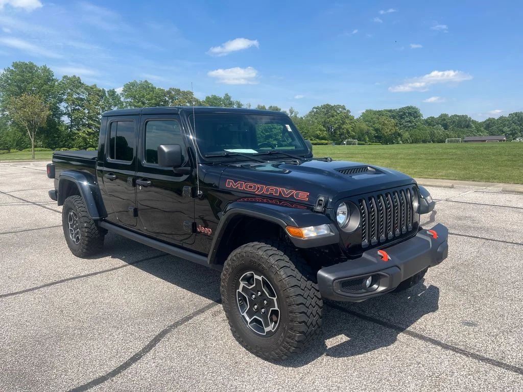 Used 2023 Black Jeep Mojave image 7