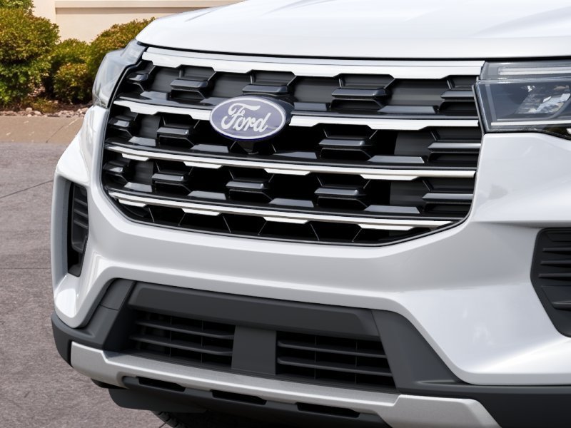 New 2027 Oxford White Ford Active image 17