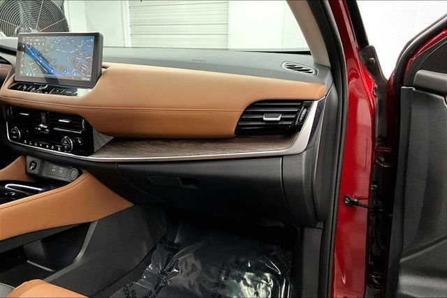 2025 Nissan Rogue Platinum - Photo 19