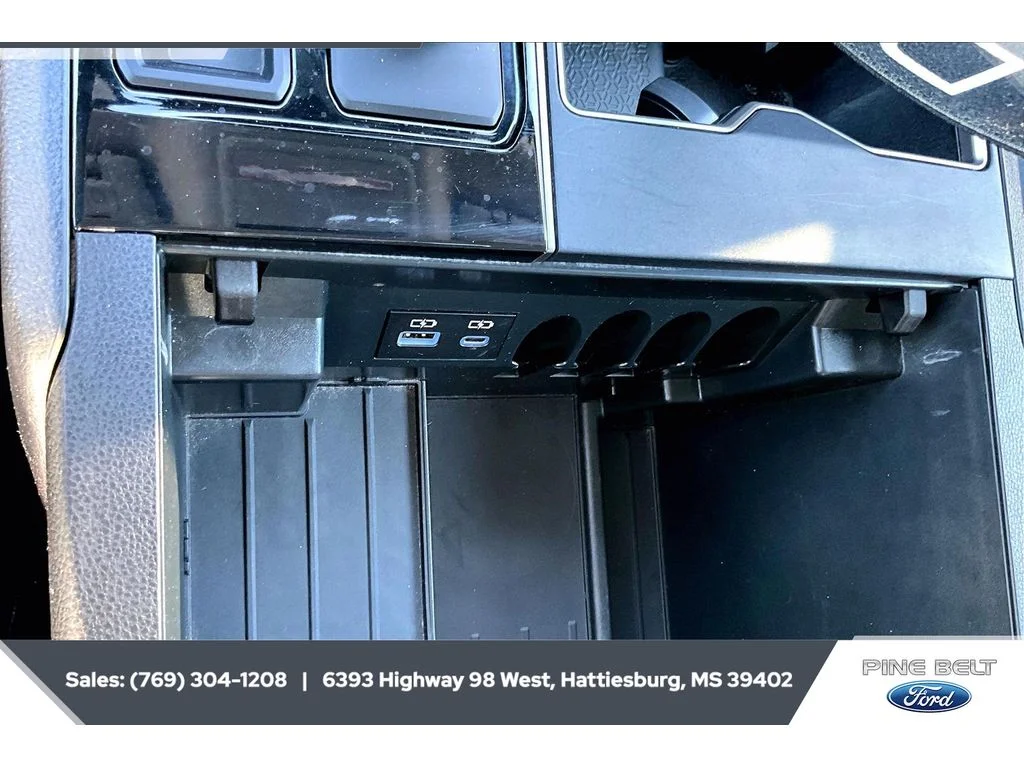 Used 2023 Ice Cap Toyota SR5 image 24