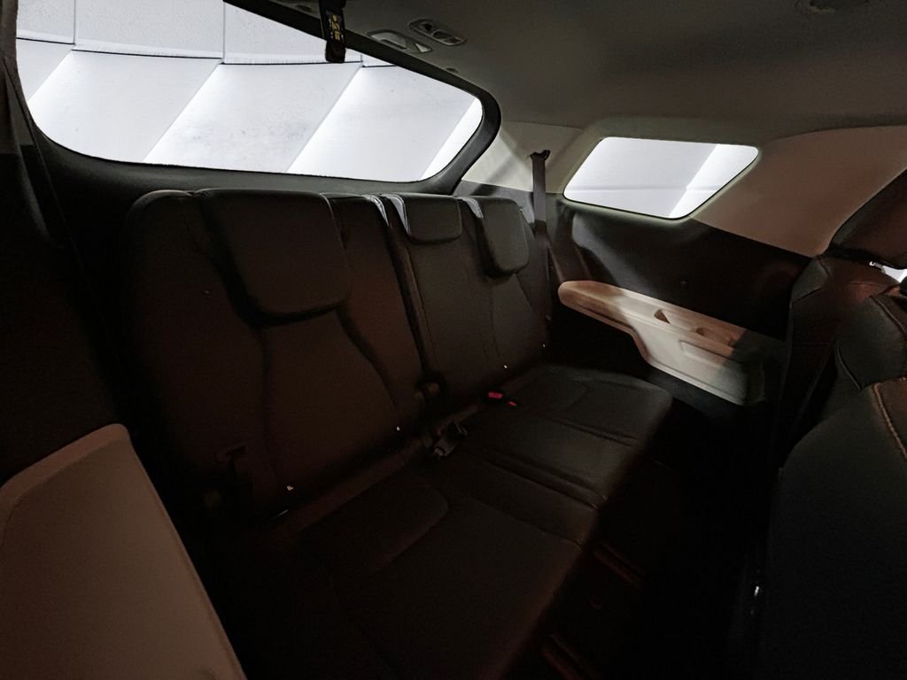 Used 2023 Black Kia LX Seat Package image 16