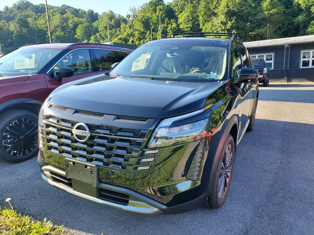 New 2026 Super Black Nissan Platinum image 1