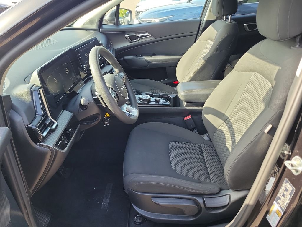 Used 2023 Fusion Black Kia LX image 21