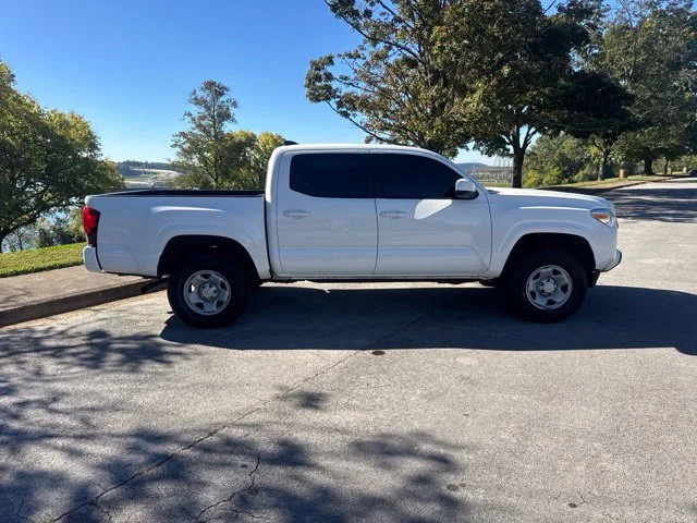 Used 2022 White Toyota SR image 8
