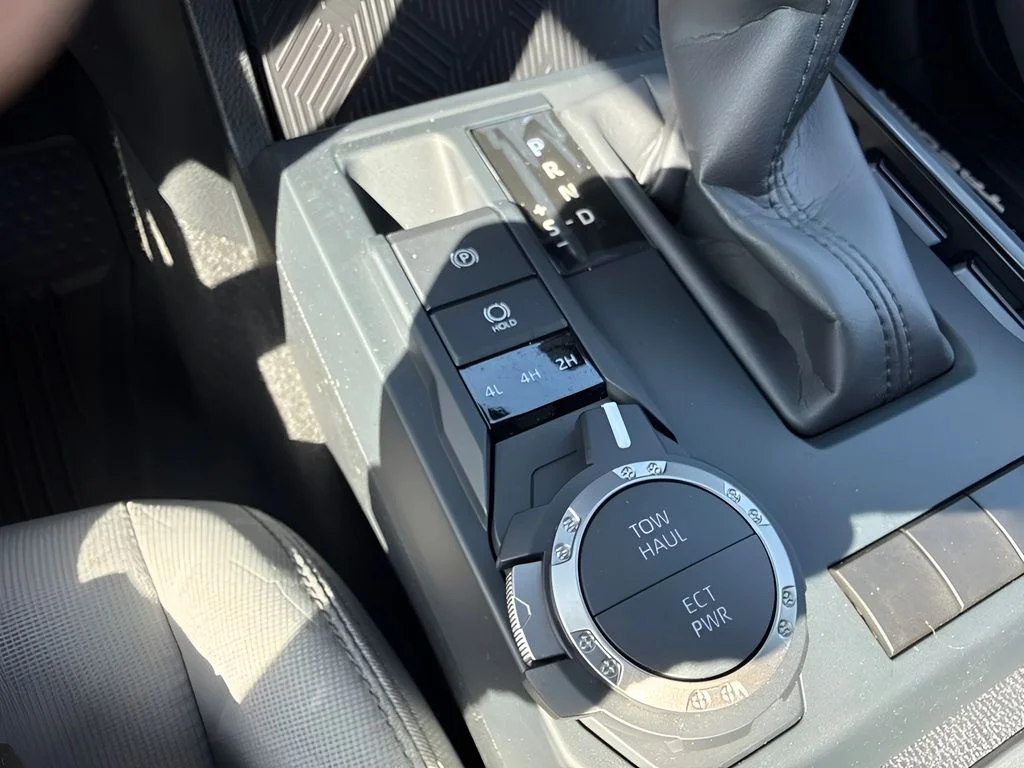 Used 2026  Toyota SR5 image 20