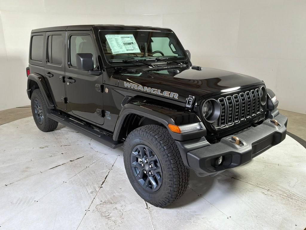 2026 Jeep Wrangler 85th Anniversary Edition's photo
