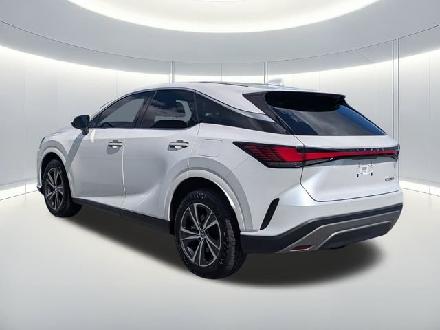 Used 2024 White Lexus 350 image 4