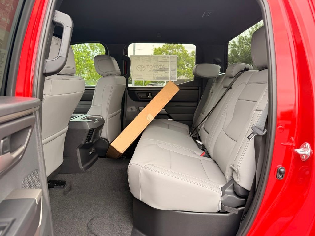 2026 Toyota Tundra SR5 - Photo 12