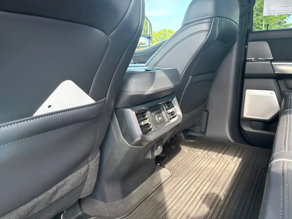 Used 2025 Black Ford Platinum image 28