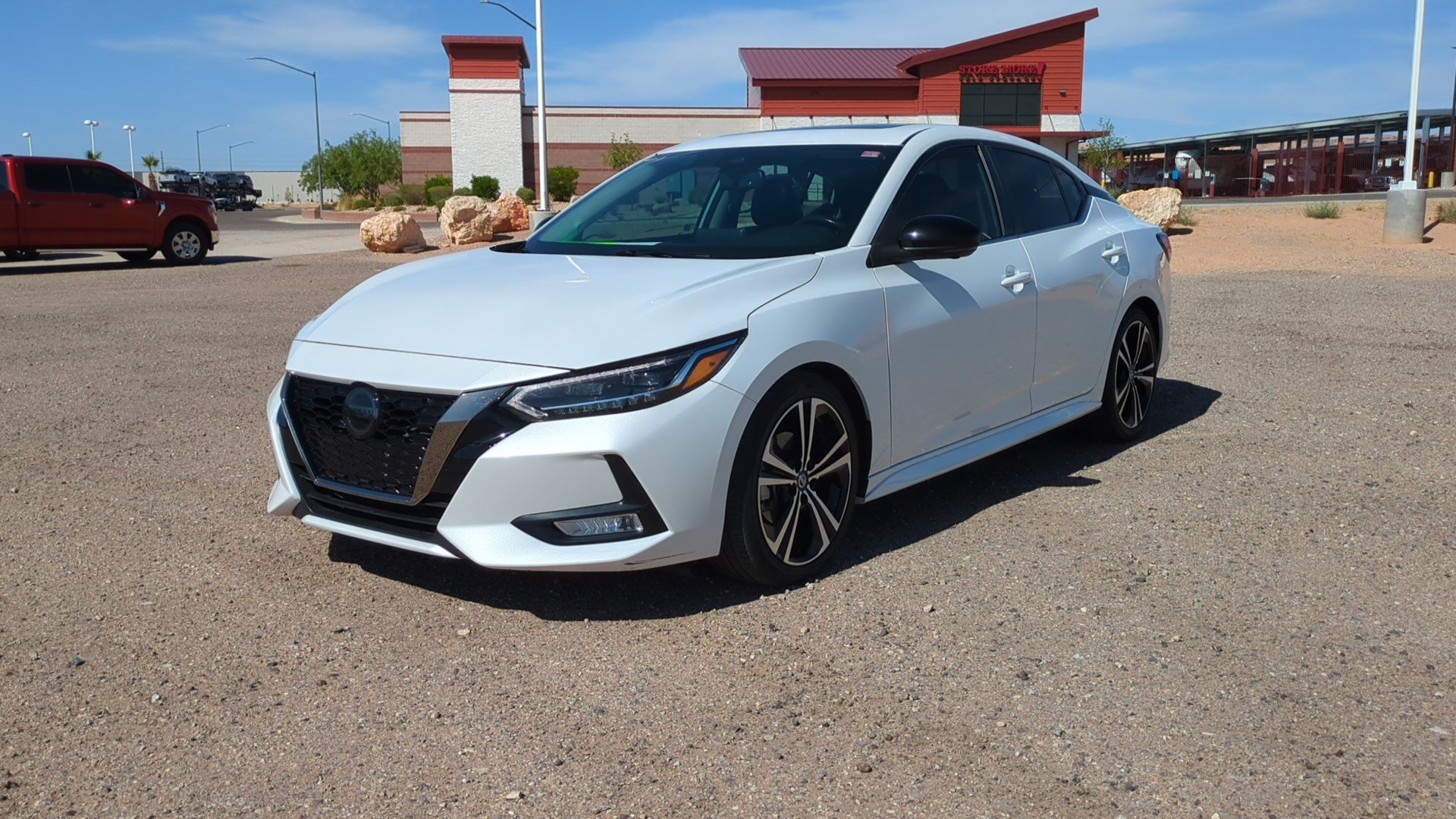 Used 2021 Aspen White Tricoat Nissan SR image 7