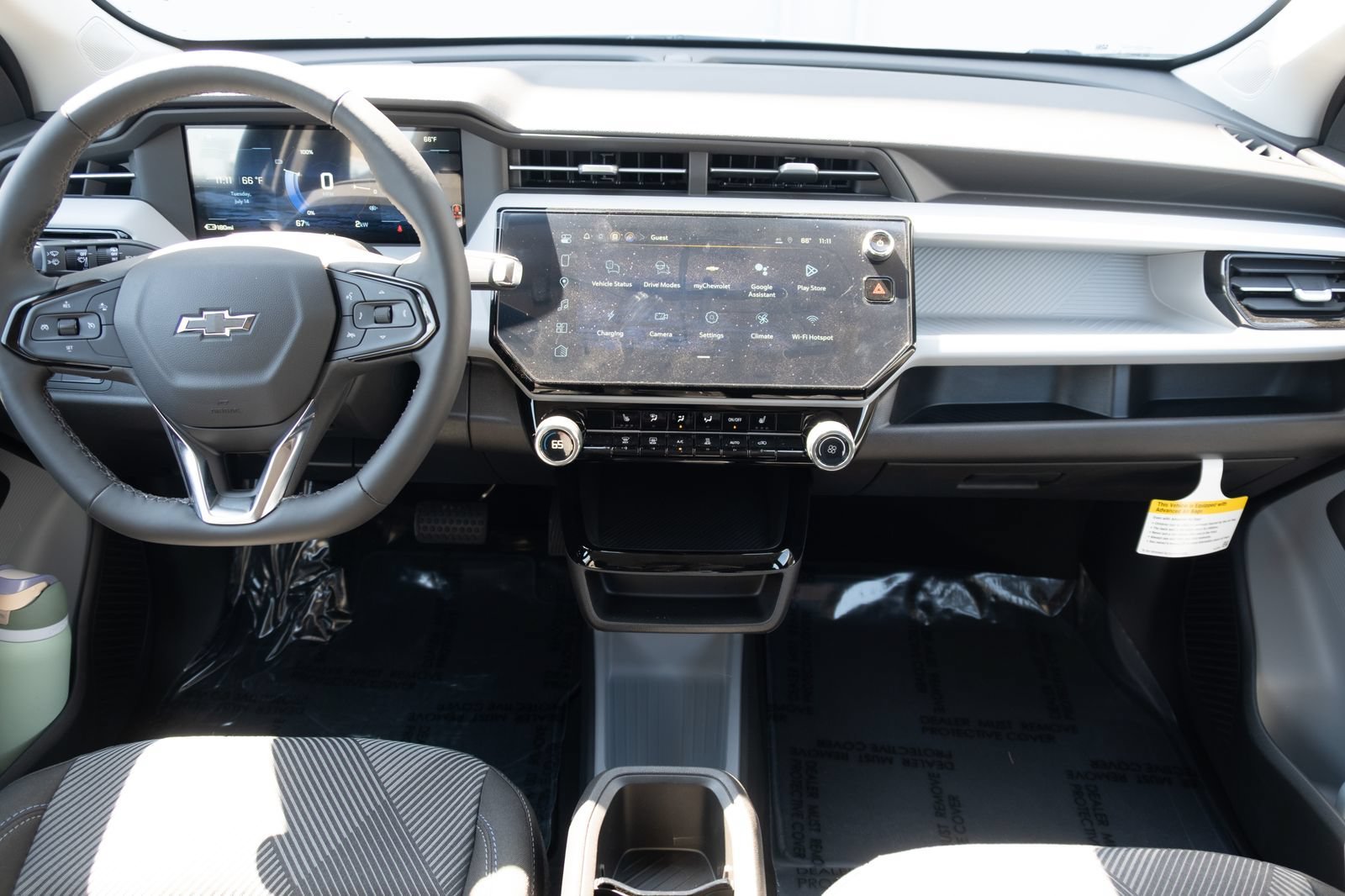 New 2027 Summit White Chevrolet LT image 16