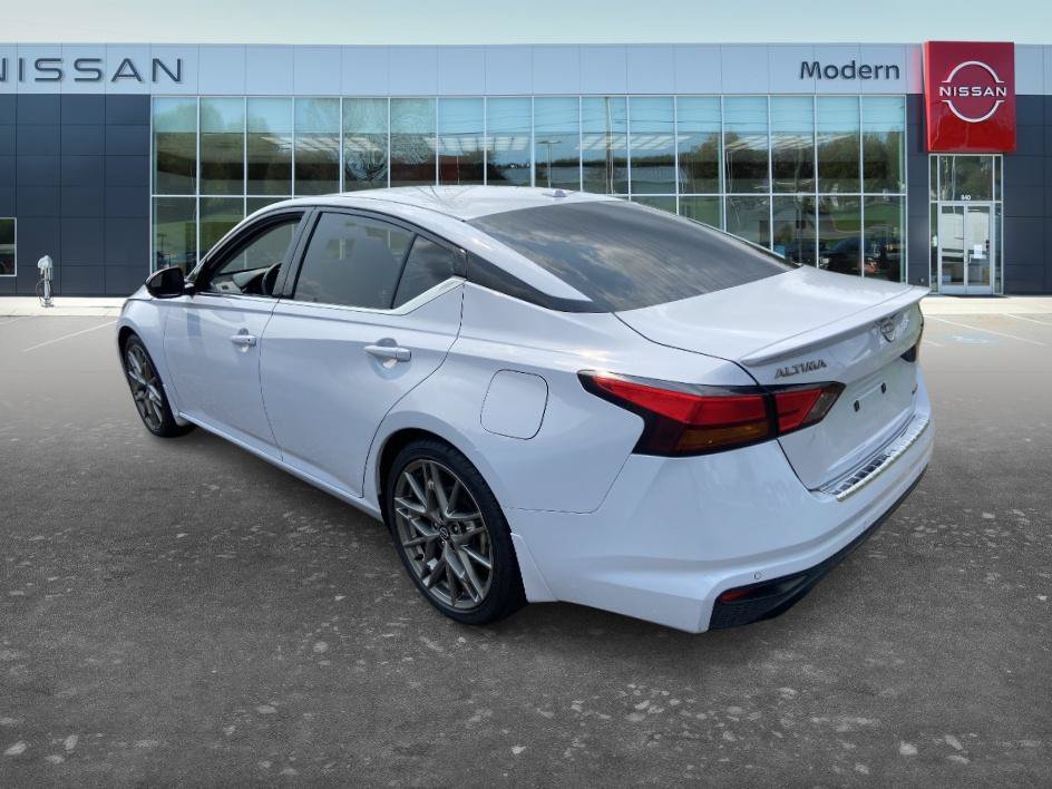 Used 2023 Gray Sky Pearl Nissan 2.0 SR image 6