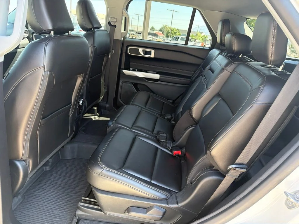 Used 2022 White Ford XLT image 17