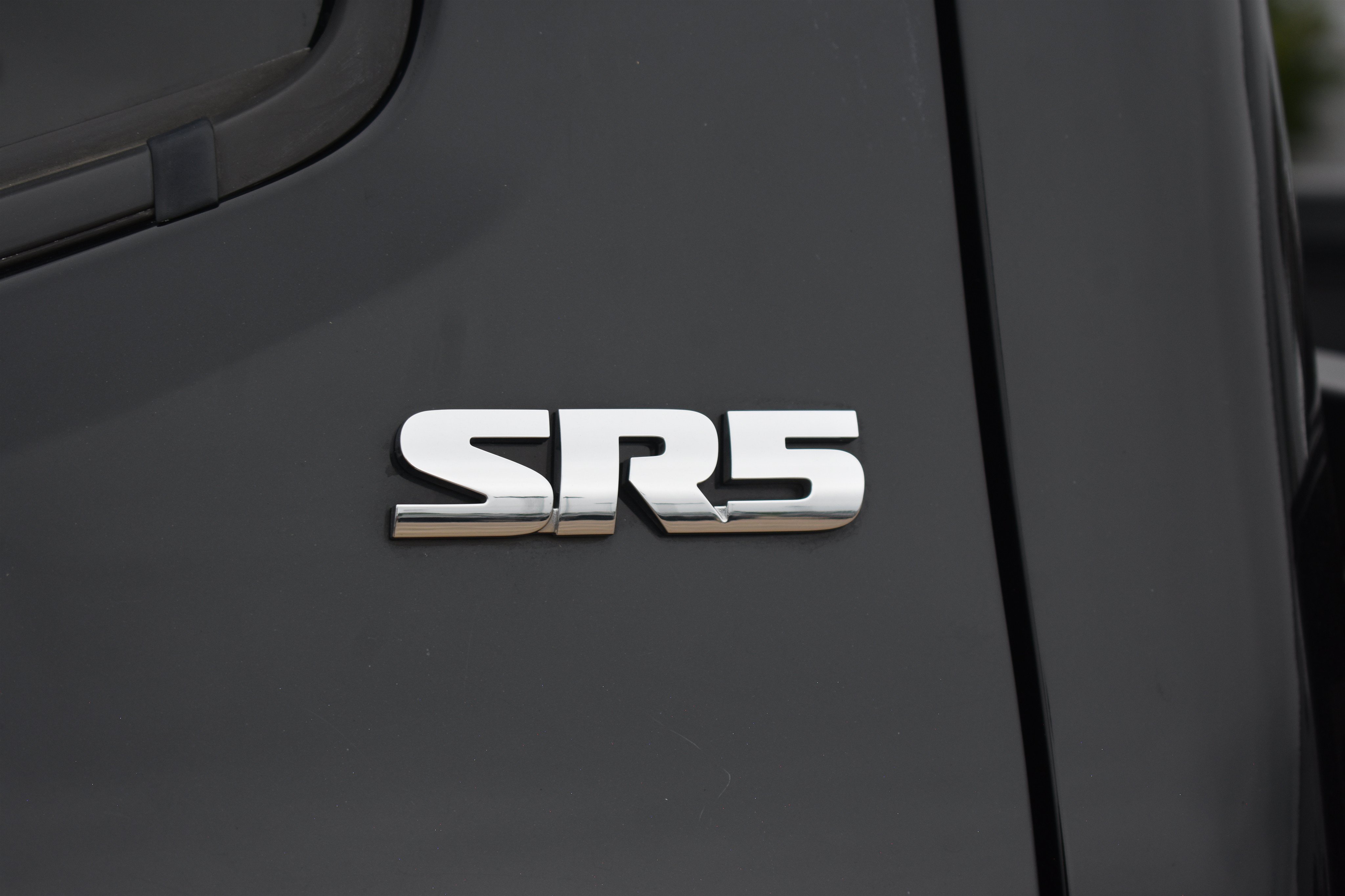 Used 2022 Black Toyota SR5 image 12