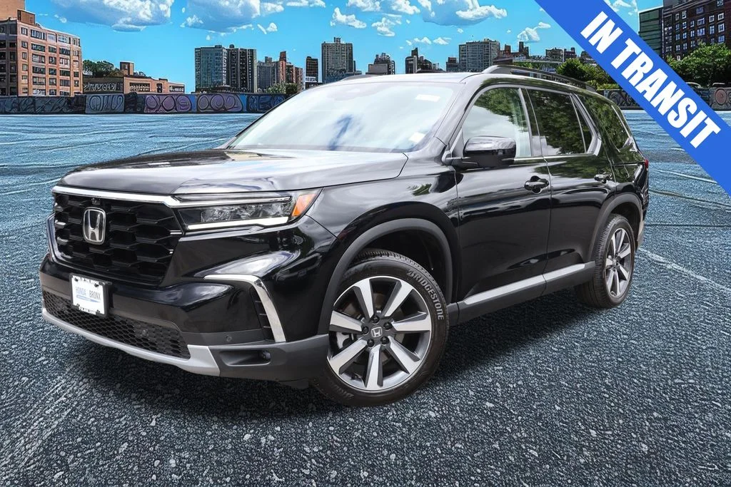 2025 Honda Pilot Elite AWD's photo