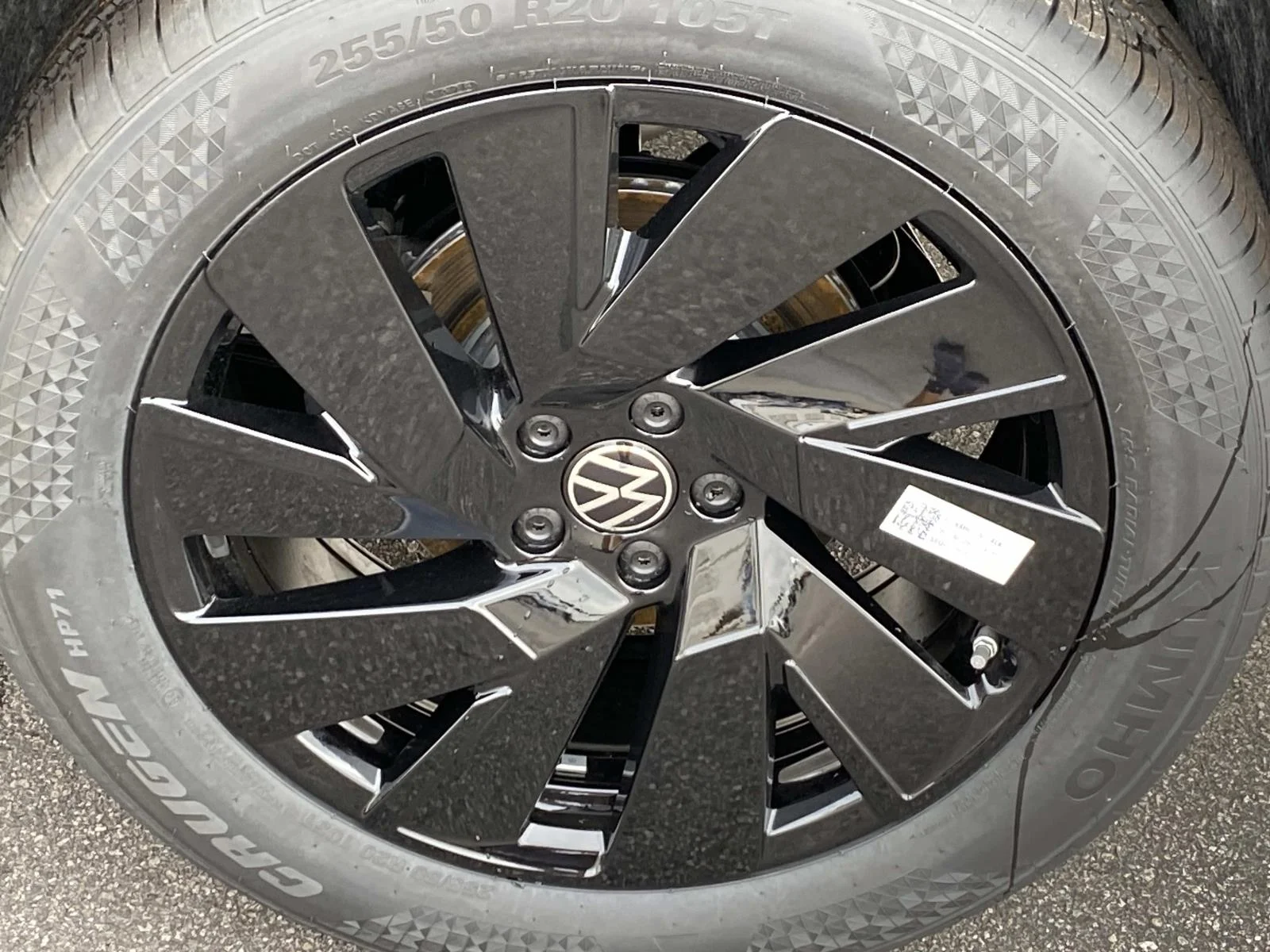 New 2026 Deep Black Pearl Volkswagen 2.0T SE w/Technology 4MOTION image 6